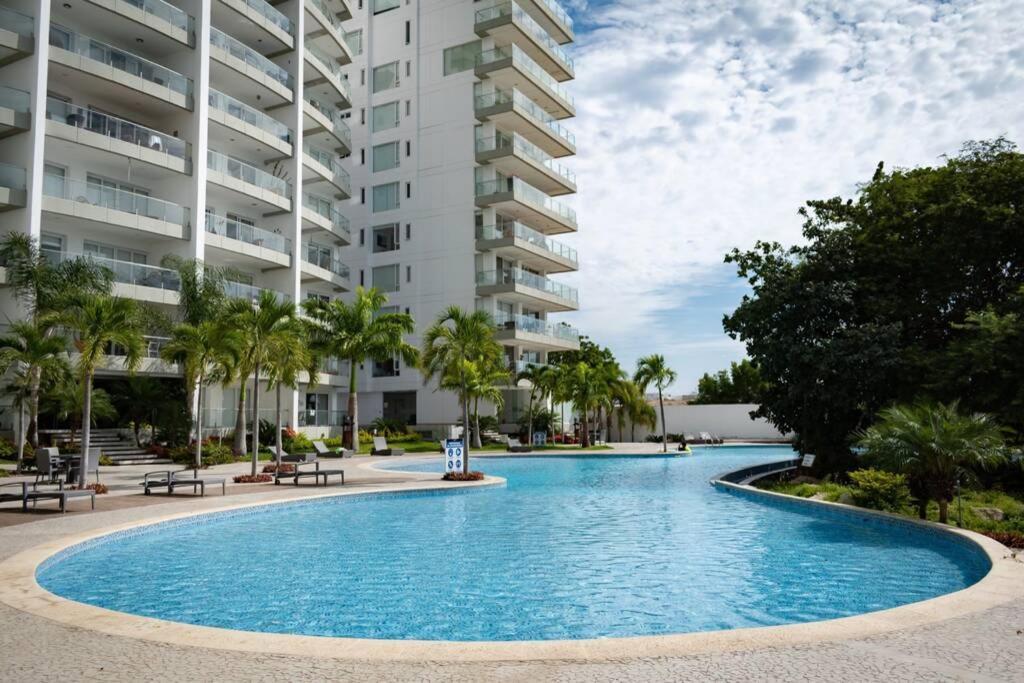M3 Lujoso Y Comodo Departamento Con Playa 2 Piscinas Cancha De Tenis Jacuzzi Seguridad 24 Horas Manta Exterior photo